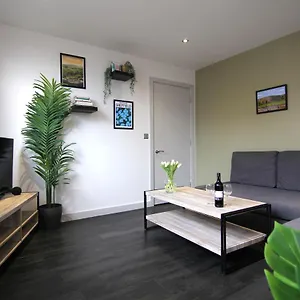 https://west-bar-penthouse-free-parking.yorkshirehotels.net
